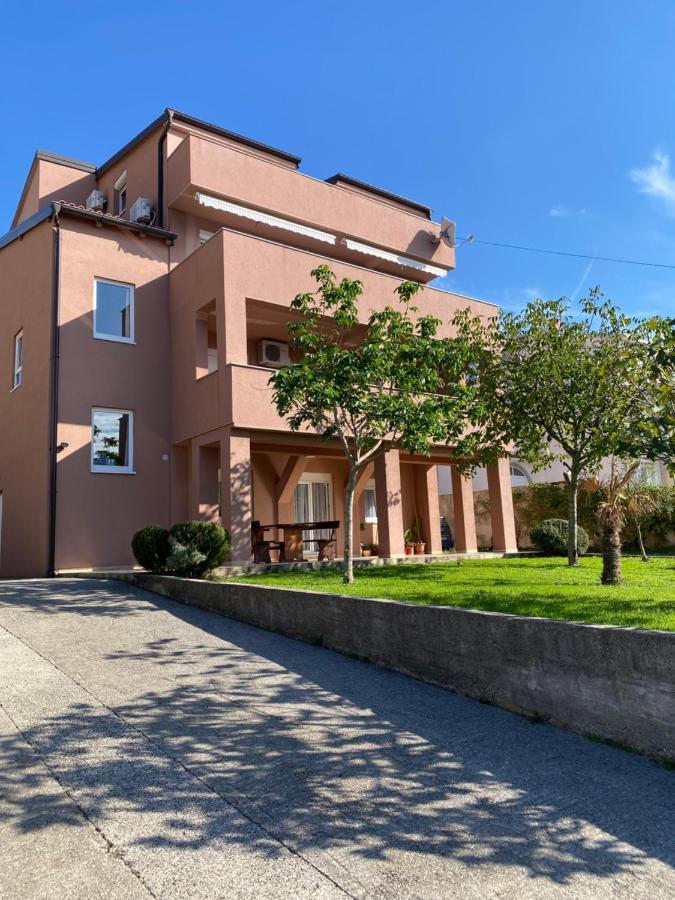 App Ratkovic Lägenhet Novi Vinodolski Exteriör bild